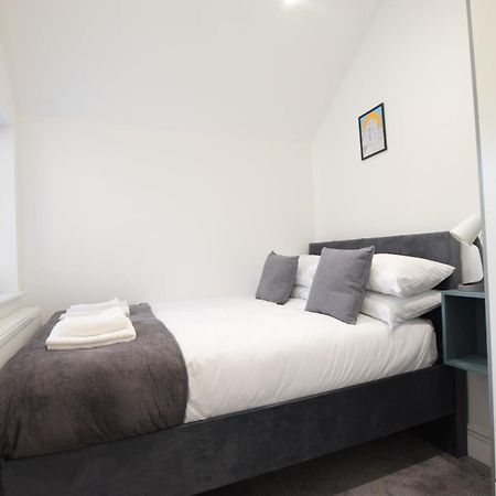 Stylish City Centre Apartments Lincoln Exterior photo