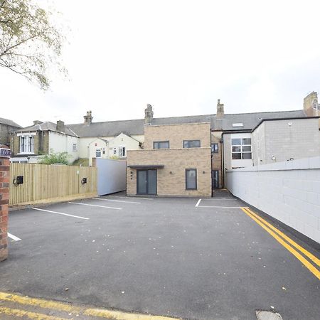 Stylish City Centre Apartments Lincoln Exterior photo